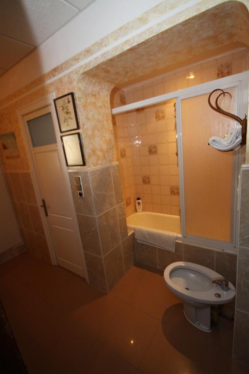 El Recer Hotel Sant Pau d'Ordal Kültér fotó